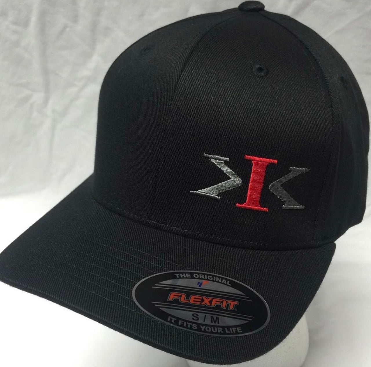 K.I.K. 3 COLOR LOGO FITTED HATS